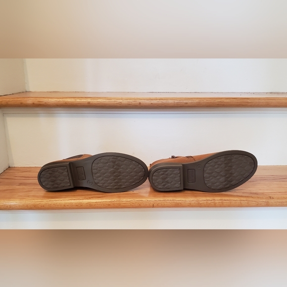 NWT Rachel Zoe Suede Boots Size 4 Kids - Picture 3 of 3